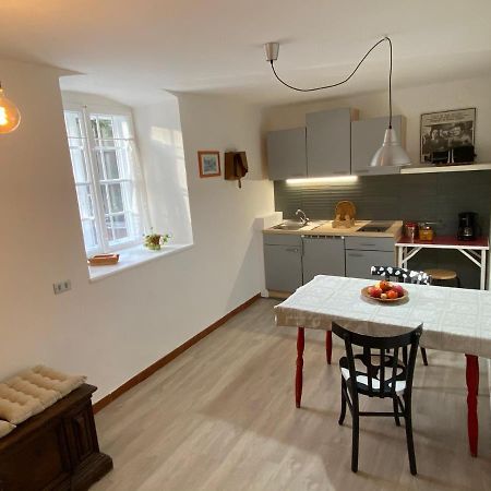 Cozy Apartment In A Historic Villa ميرانو المظهر الخارجي الصورة